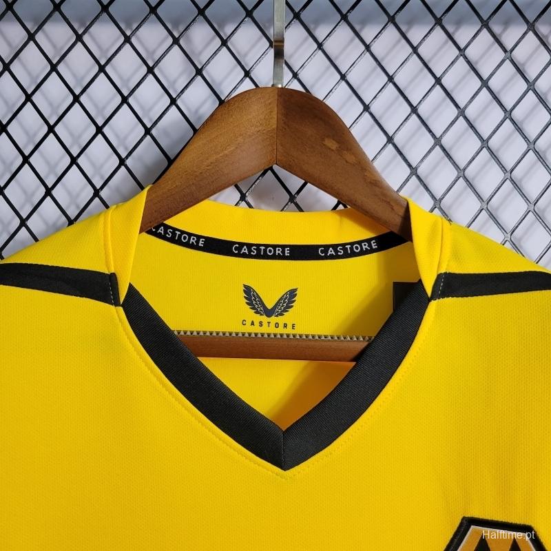 22/23 Wolverhampton Wanderers Home Soccer Jersey