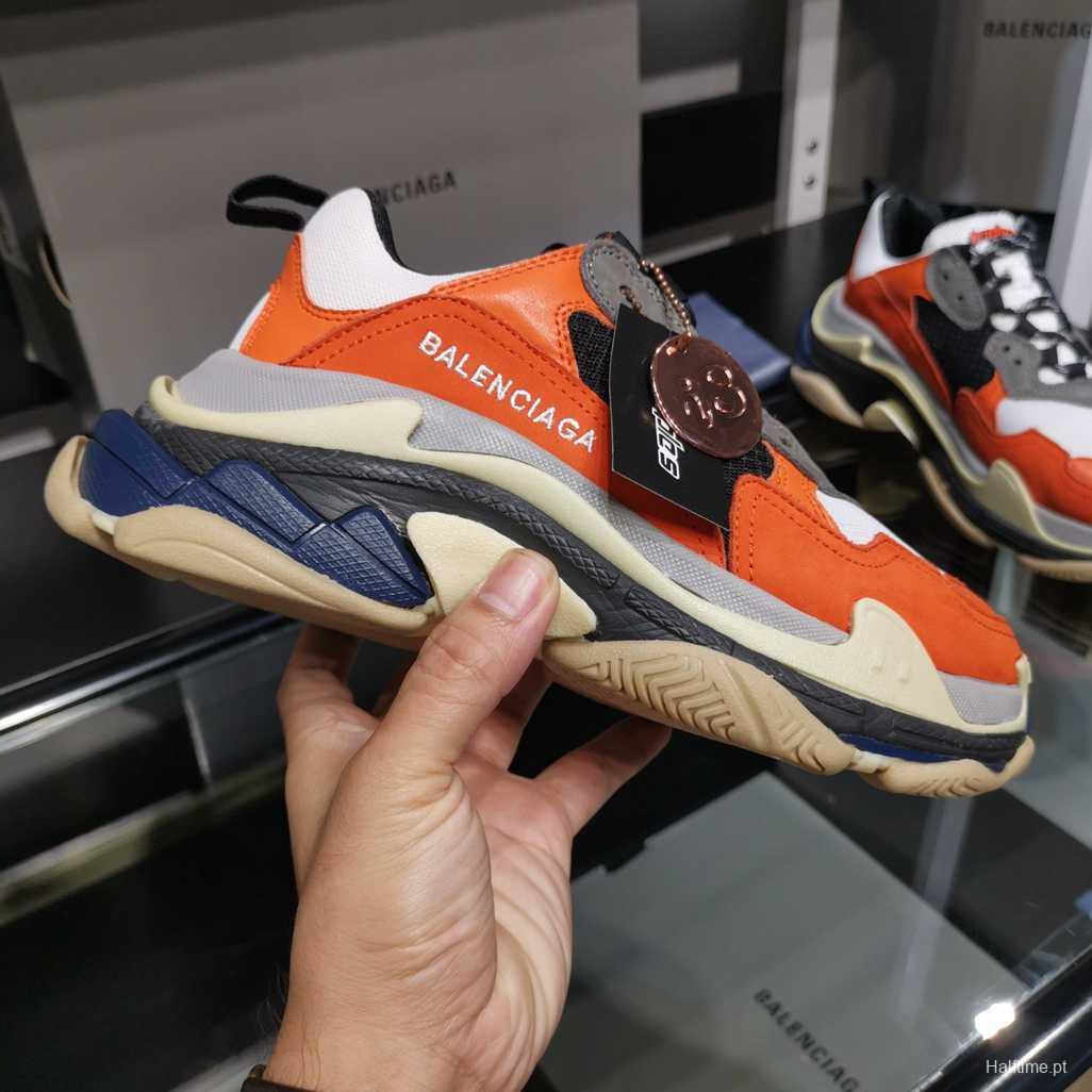 Men/Women Balenciaga Triple S Sneaker Orange Item Ab5580330