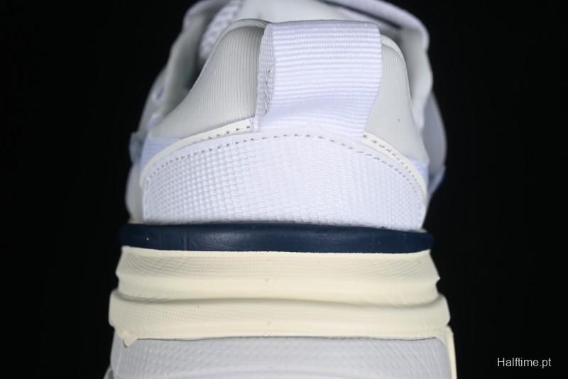 Nike Runtekk V2K Retro Low-Top Running Shoes with Cushlon Midsole - FD0736-102