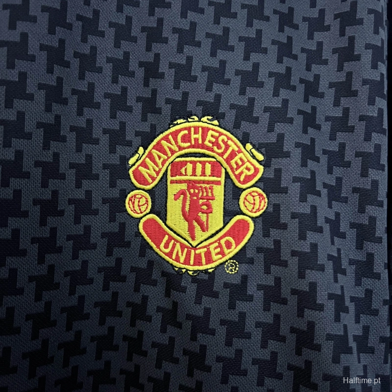 03/05 Retro Manchester United Away Jersey